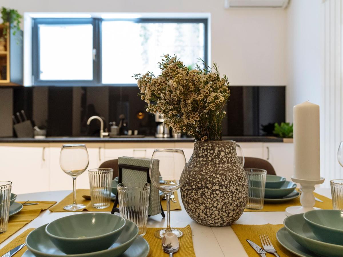 Bright 3Br Flat - Top Location - Green View Balcony Бухарест Экстерьер фото