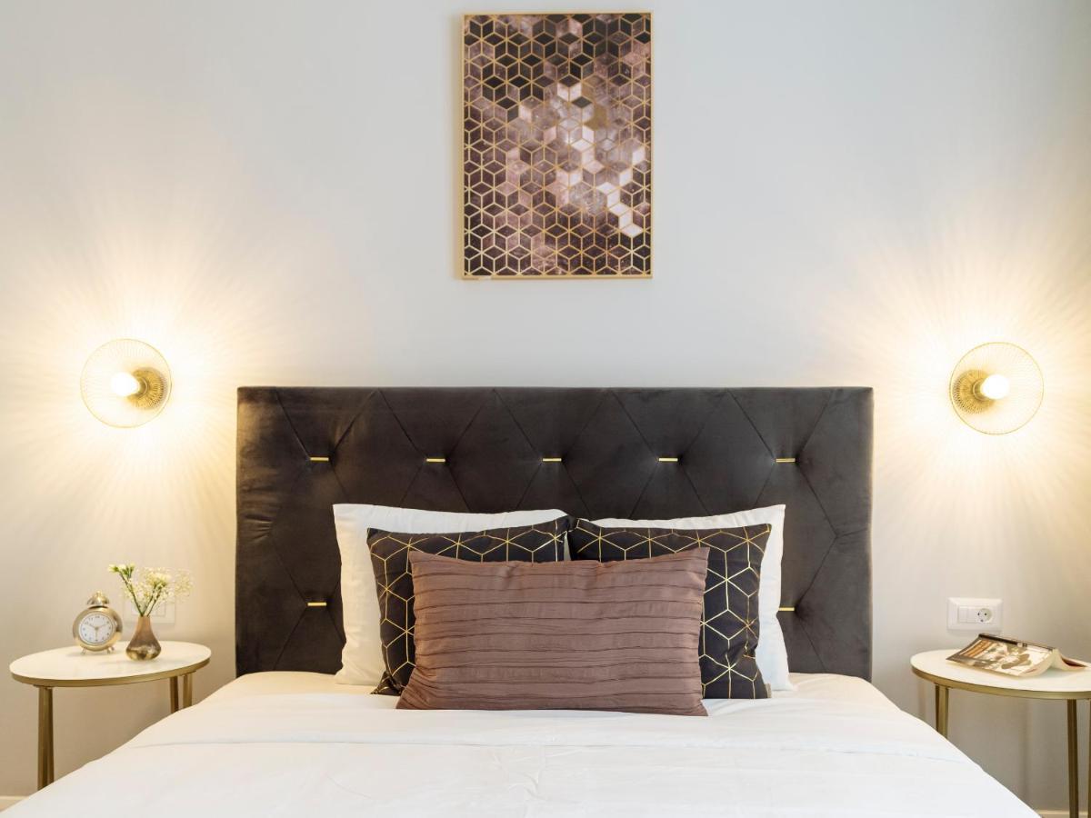 Bright 3Br Flat - Top Location - Green View Balcony Бухарест Экстерьер фото