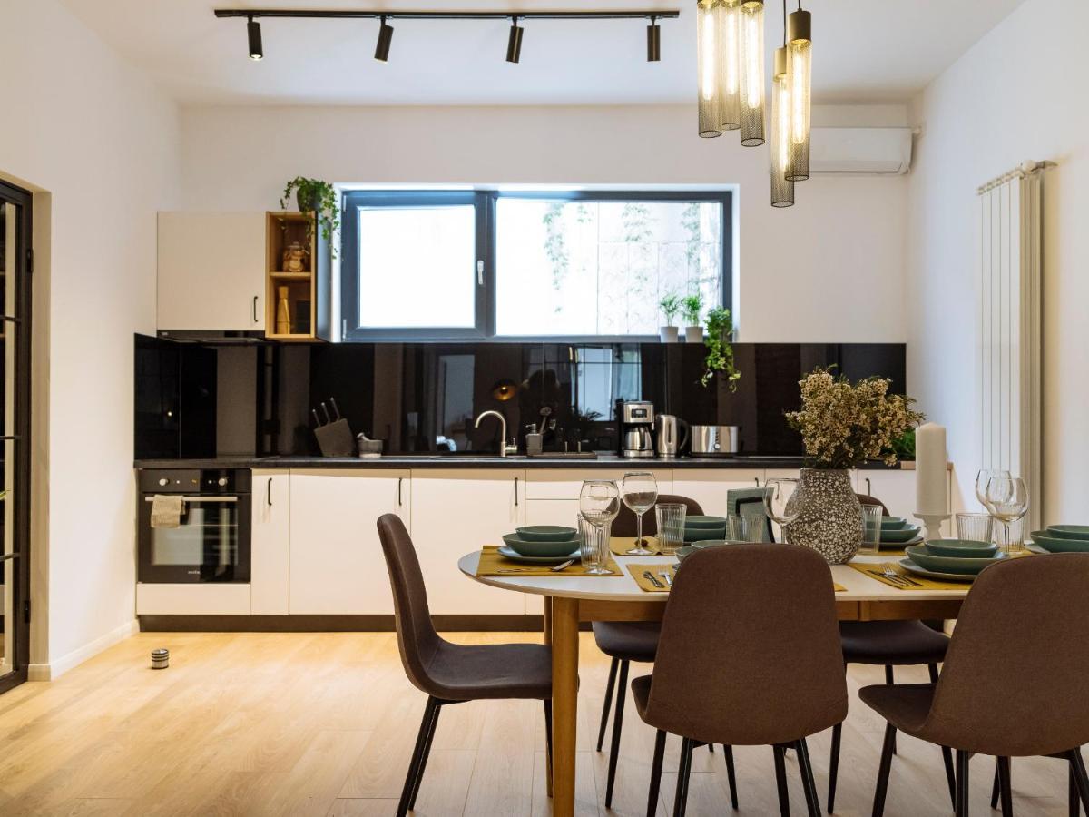 Bright 3Br Flat - Top Location - Green View Balcony Бухарест Экстерьер фото